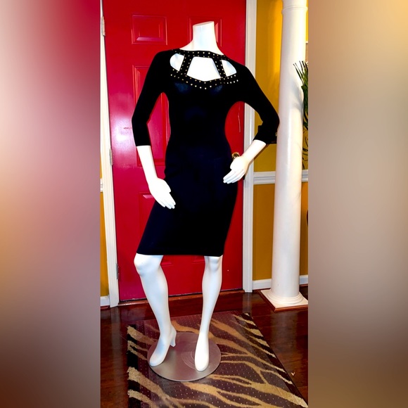 Cutout Bodycon Sweater Dress - Picture 2 of 7